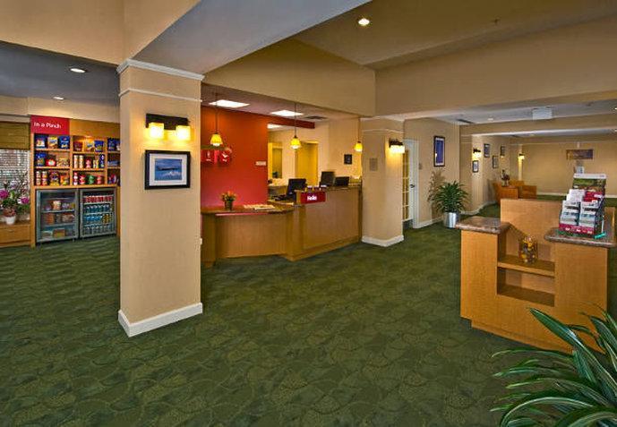 Towneplace Suites By Marriott Clinton At Joint Base Andrews Exterior photo
